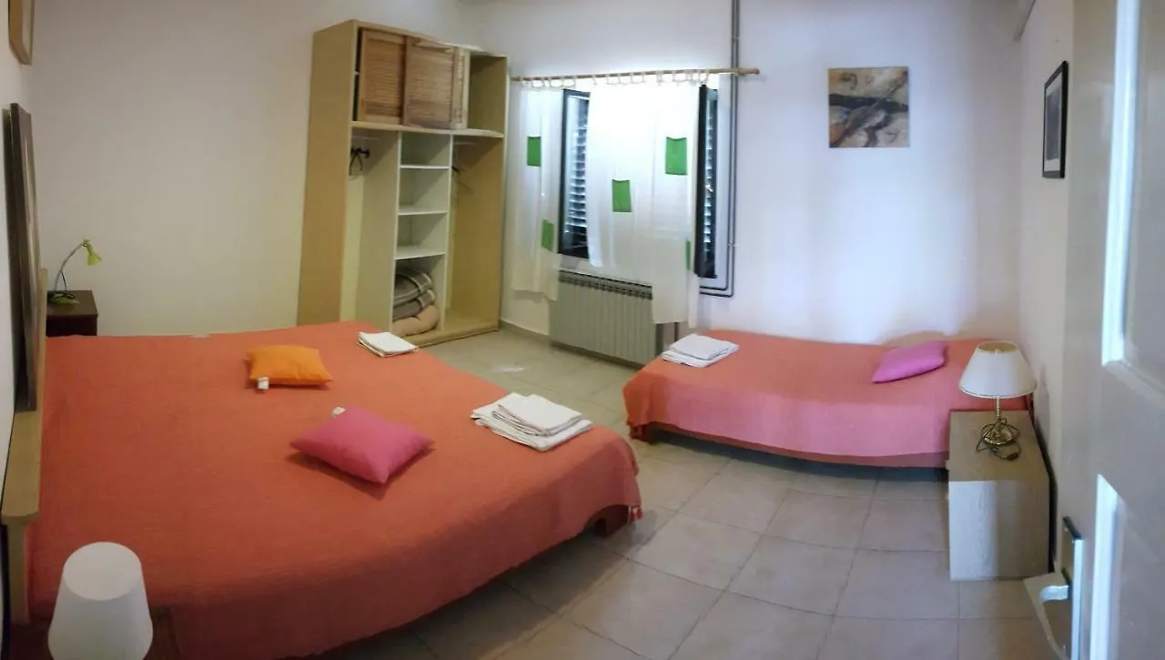 Guest House On Stjepana Radica 로비니